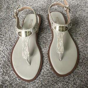 Michael Kora sandals size 7